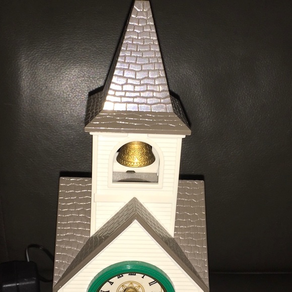 **SOLD**Avon Gift Collection adjectives Inspirational Chapel - Picture 4 of 6